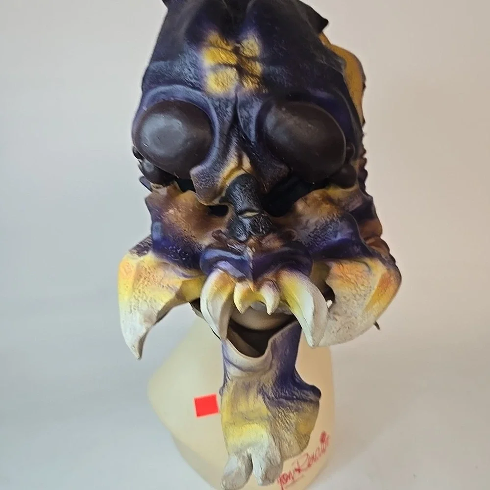 The Paper Magic Group alien Vampire Fly latex mask Halloween 1998 big eyes NICE!